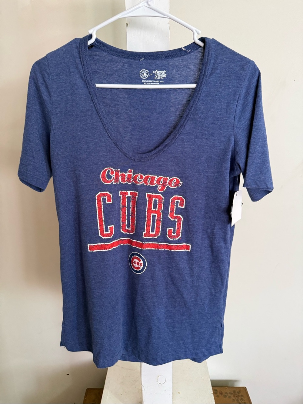 NWT Chicago Cubs Tee Shirt